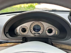 Mercedes-Benz E 220, снимка 4