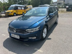 VW Passat 1.5 TSI с ГАРАНЦИЯ/Обслужен/DSG/Facelift, снимка 1