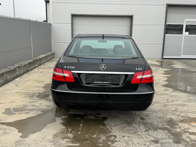 Mercedes-Benz E 250 250 CDi Avtomat TOP, снимка 5 - Автомобили и джипове - 47986593