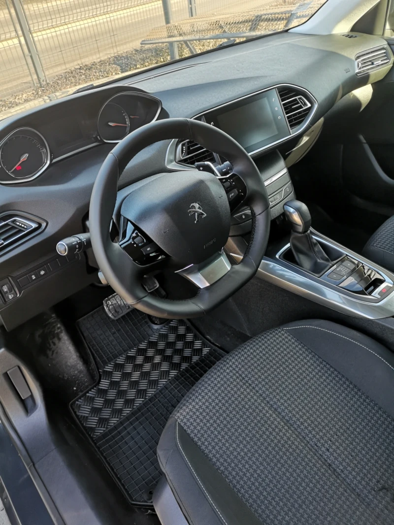 Peugeot 308, снимка 12 - Автомобили и джипове - 48562759