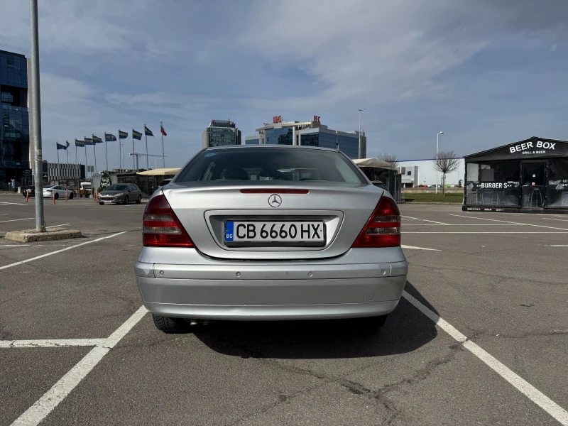 Mercedes-Benz C 220 CDI automatic, снимка 3 - Автомобили и джипове - 49507611