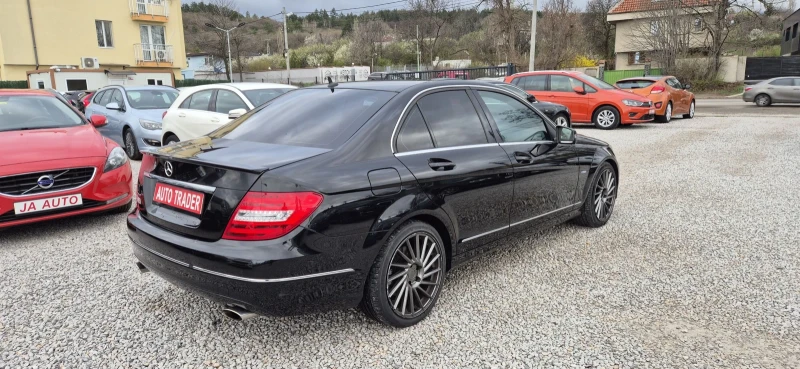Mercedes-Benz C 350 3.5-306кс.4Х4 AMG, снимка 5 - Автомобили и джипове - 49816411