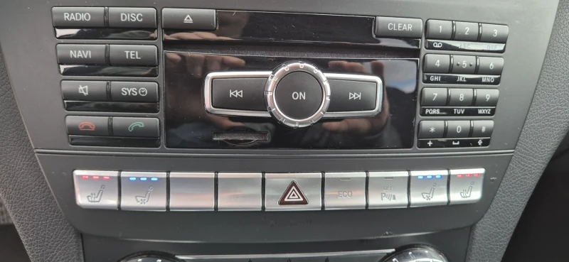 Mercedes-Benz C 350 3.5-306кс.4Х4 AMG, снимка 15 - Автомобили и джипове - 49816411