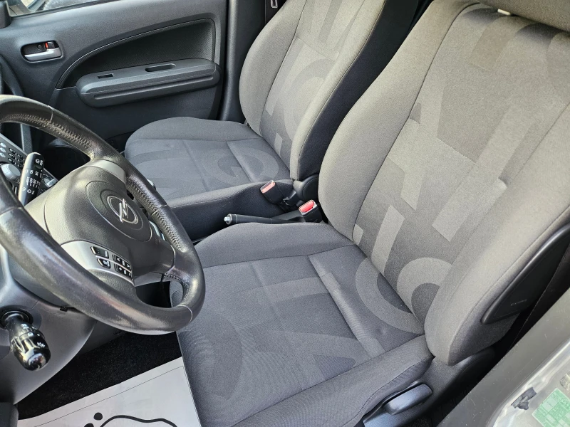 Opel Agila 1.2, 86к.с., 4 цилиндъра, КАТО НОВА!, снимка 12 - Автомобили и джипове - 49924739