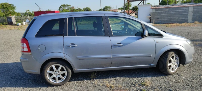 Opel Zafira Ecco flex, снимка 5 - Автомобили и джипове - 52361456