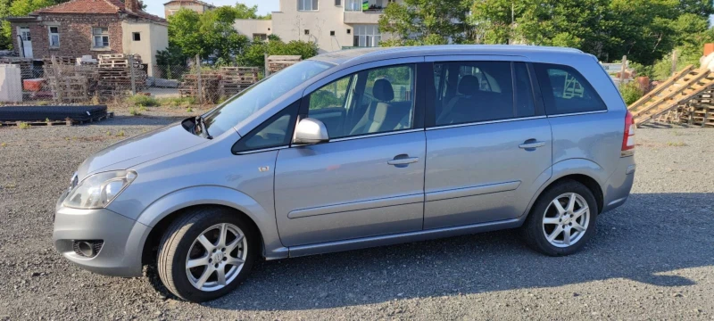 Opel Zafira Ecco flex, снимка 2 - Автомобили и джипове - 52361456
