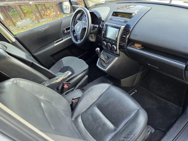 Mazda 5 2.0 TDI - 7 местна, снимка 13 - Автомобили и джипове - 52800260