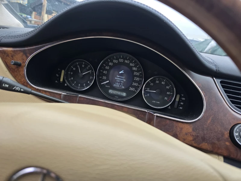 Mercedes-Benz CLS 500 на части, снимка 13 - Автомобили и джипове - 53234764