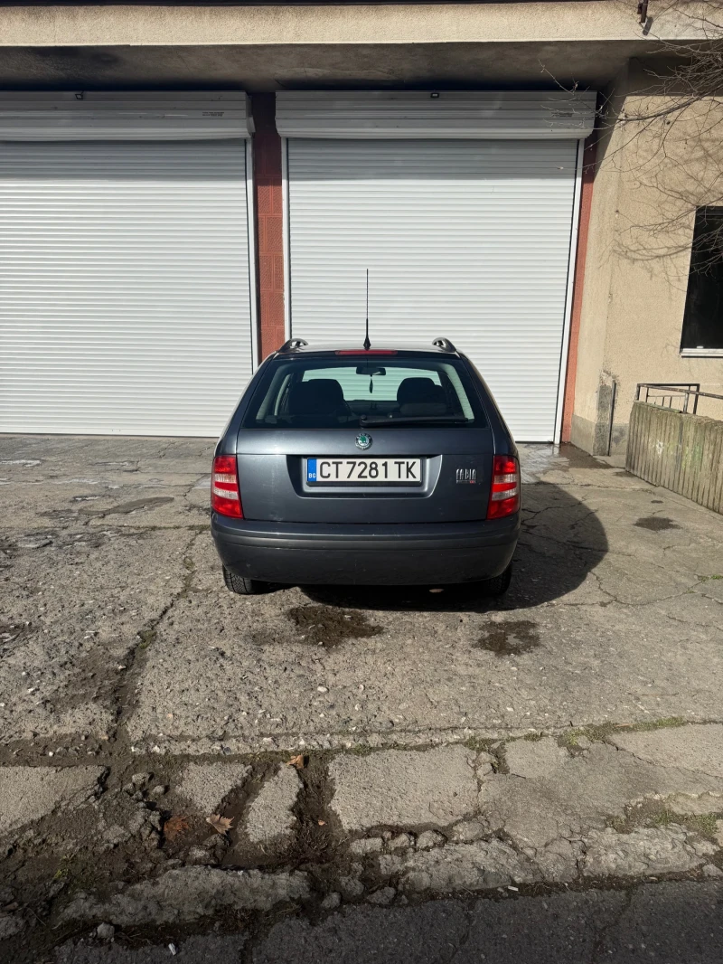 Skoda Fabia, снимка 6 - Автомобили и джипове - 53537594