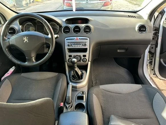 Peugeot 308, снимка 6 - Автомобили и джипове - 49176442