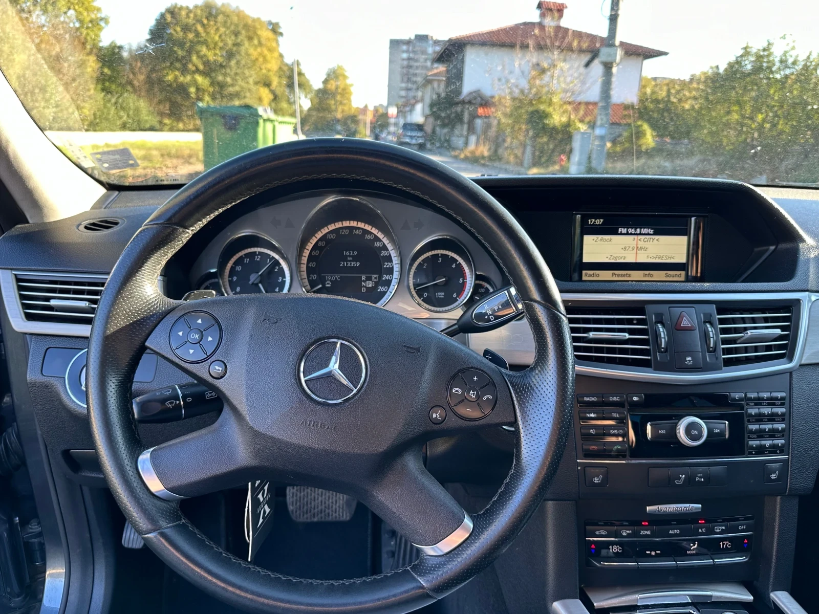 Mercedes-Benz E 350 E350 CDI Blue Efficiency  - изображение 8