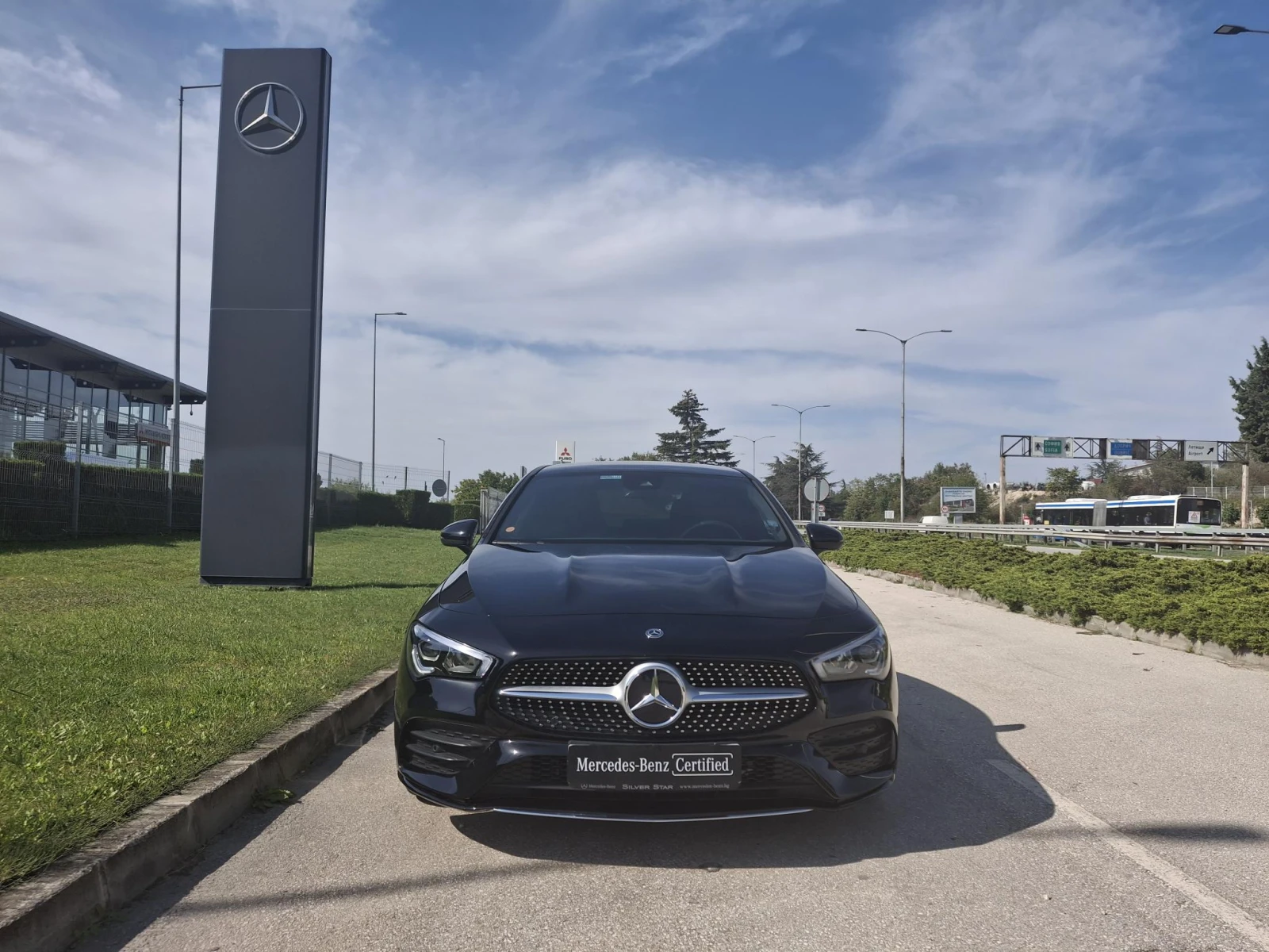 Mercedes-Benz CLA 200  - изображение 2