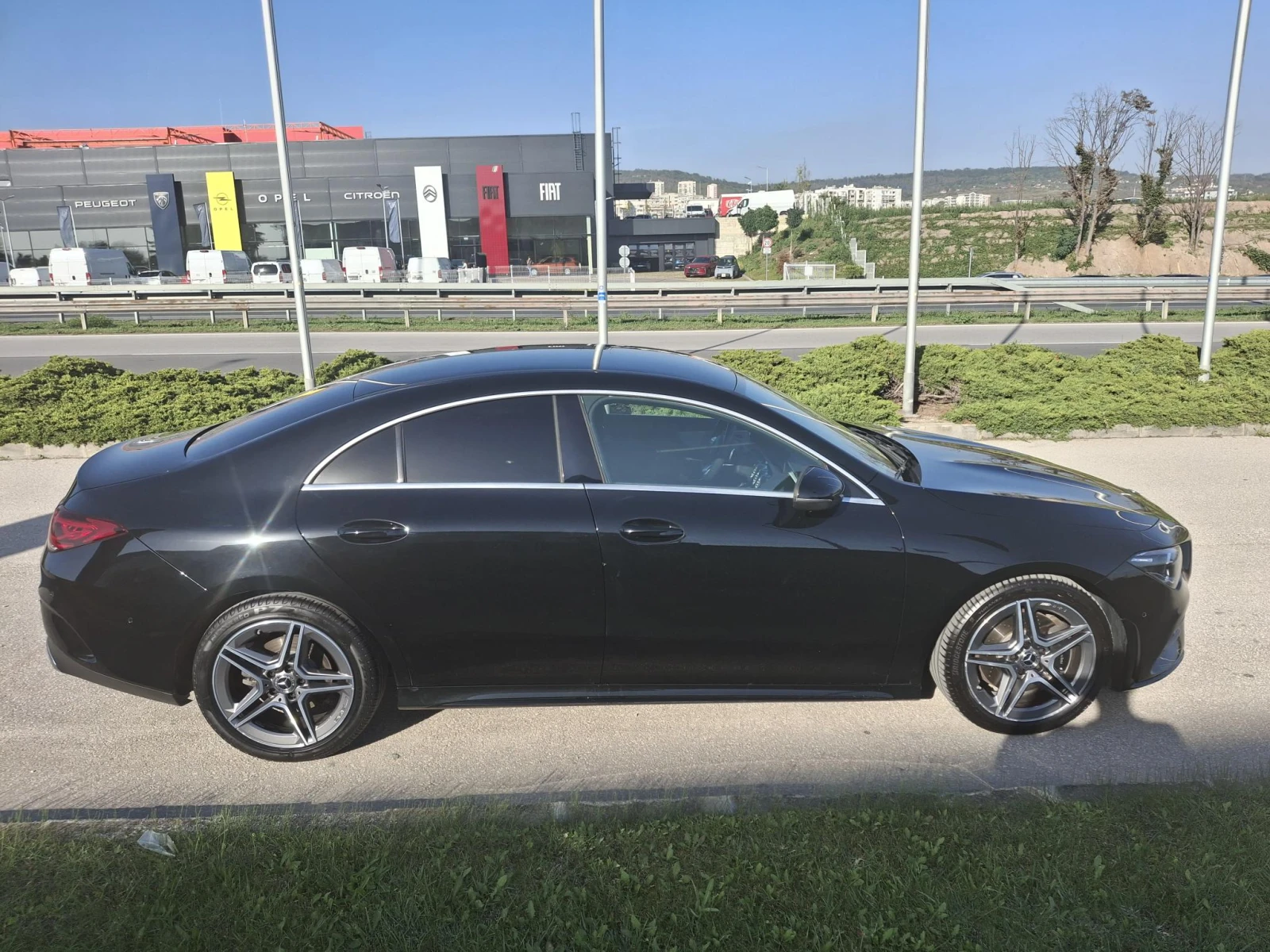 Mercedes-Benz CLA 200  - изображение 4