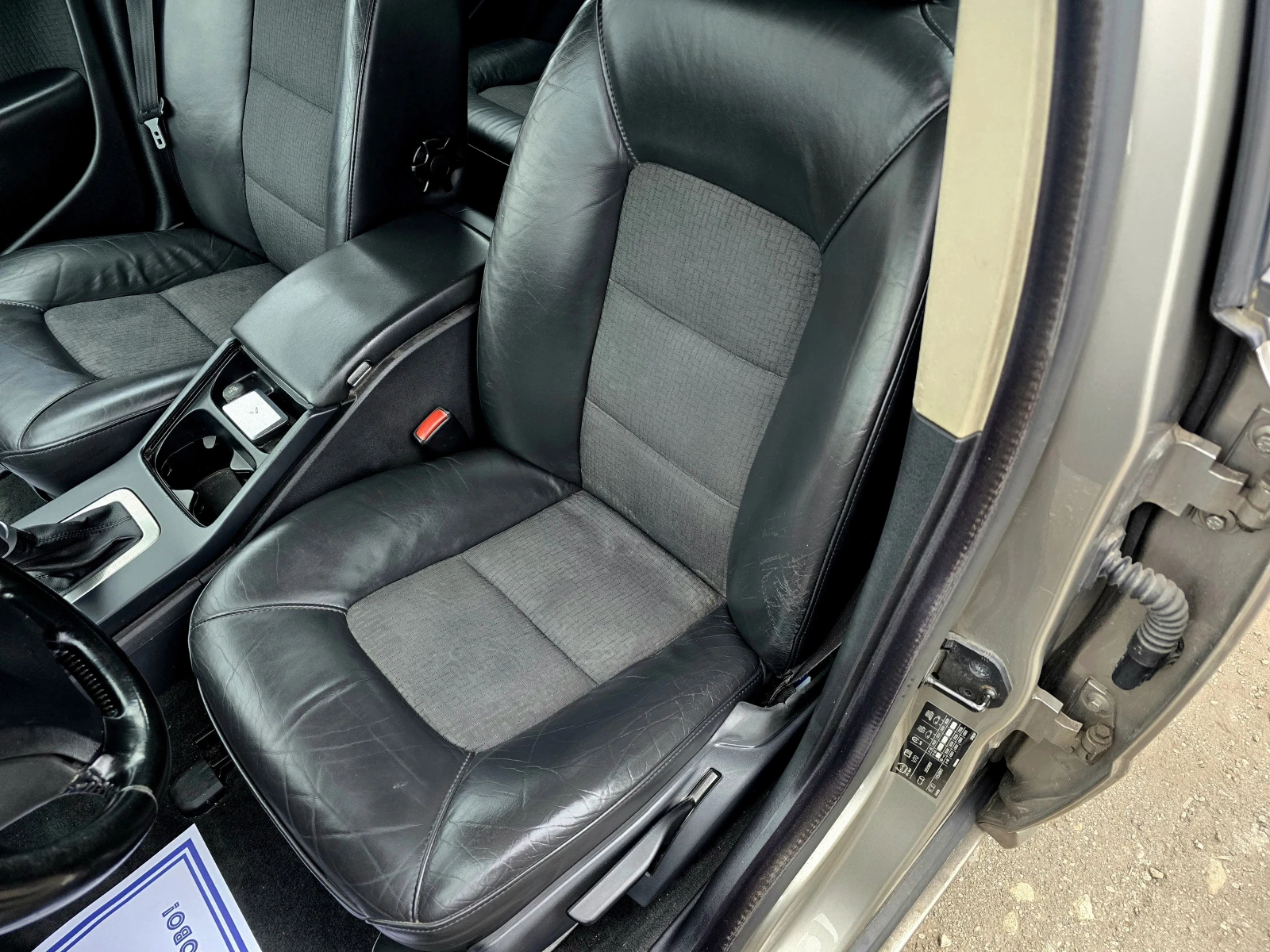 Volvo V70 2.4d/КОЖА/УНИКАТ - изображение 9