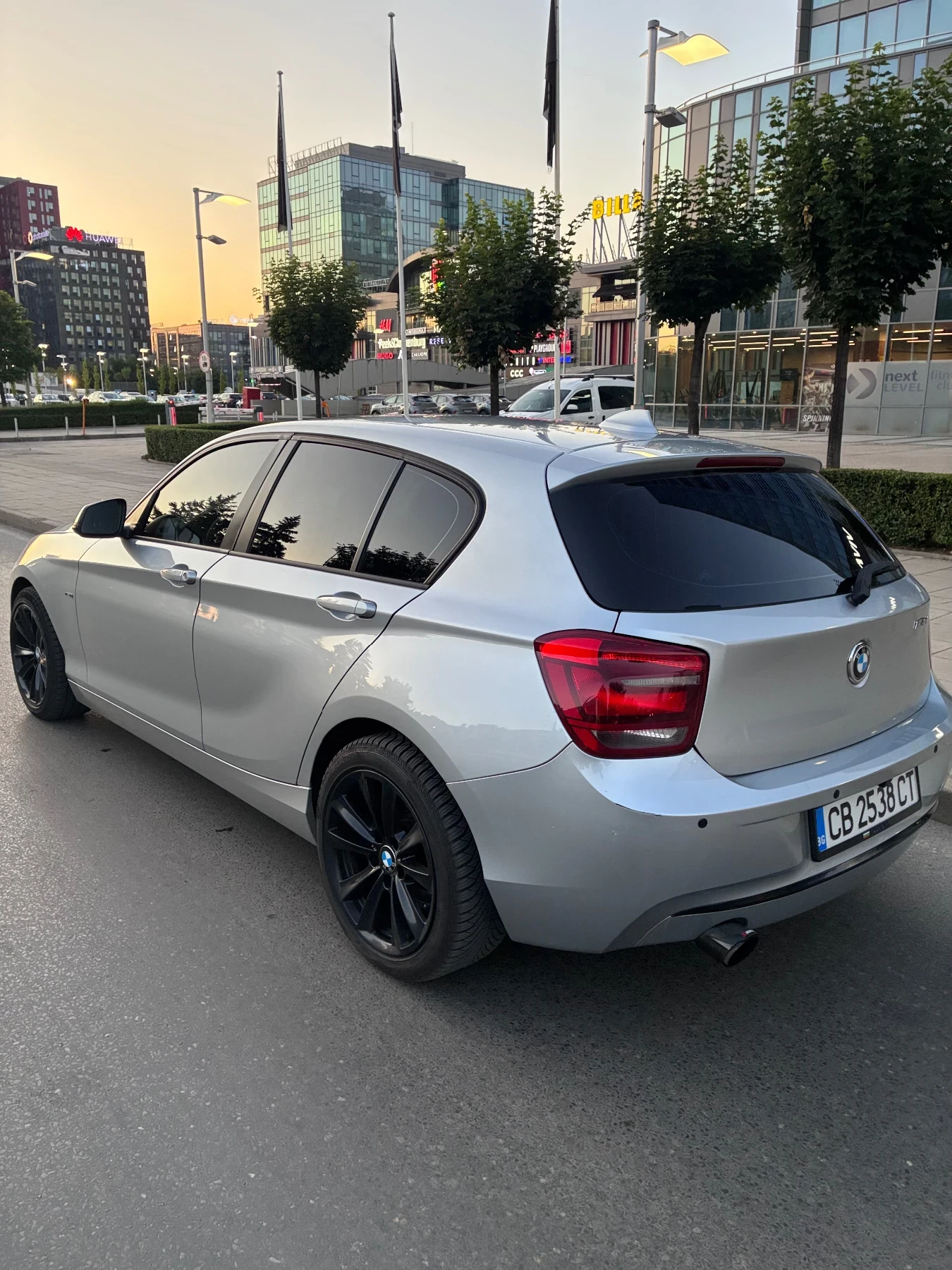 BMW 118 SPORT - изображение 4