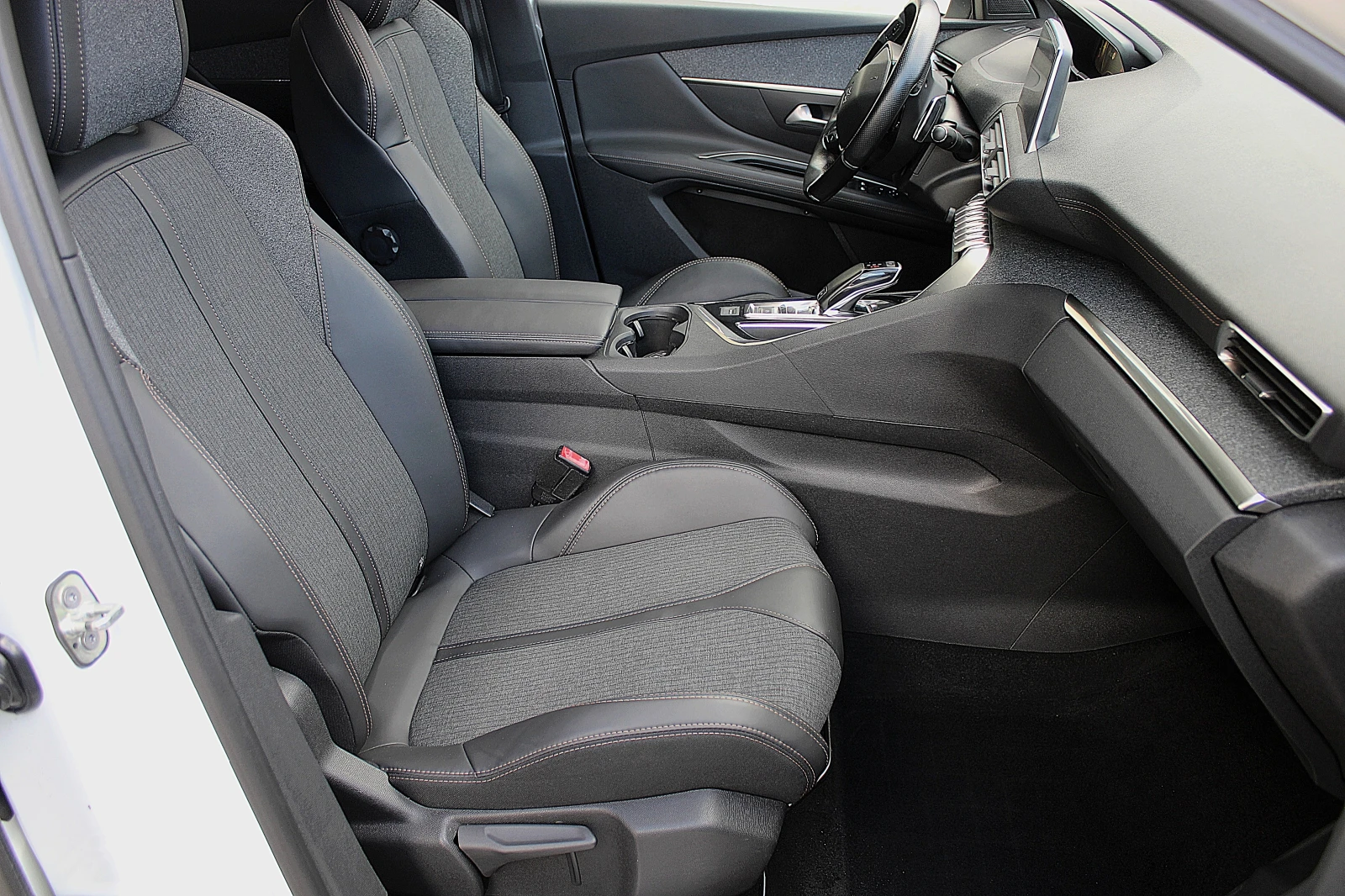 Peugeot 3008 1.6i/GT-LINE/DISTRONIC/FULL LED/KAMERA 360/PANO | Mobile.bg � ����������� 8