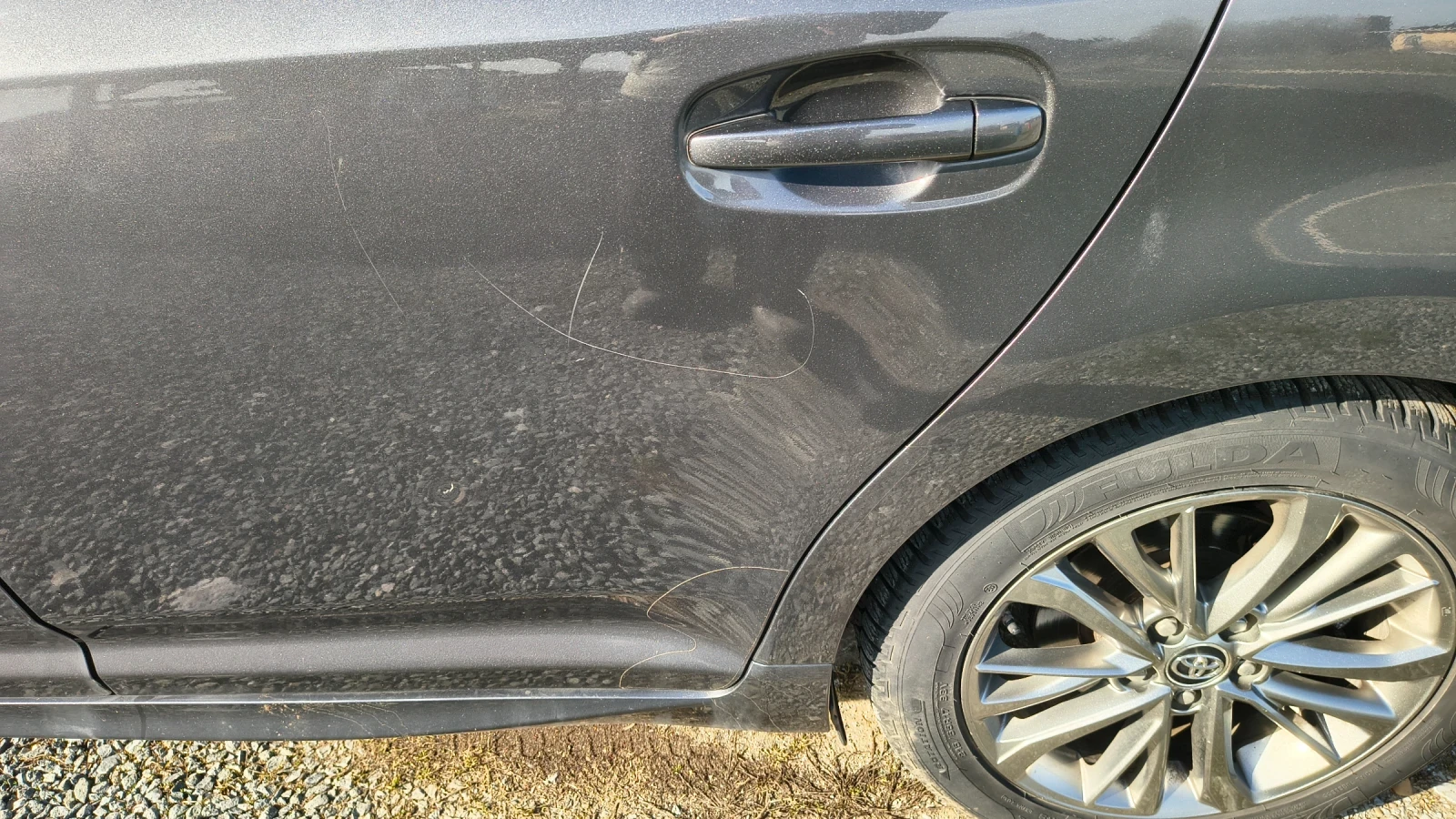 Toyota Avensis, снимка 8 - Автомобили и джипове - 53770626