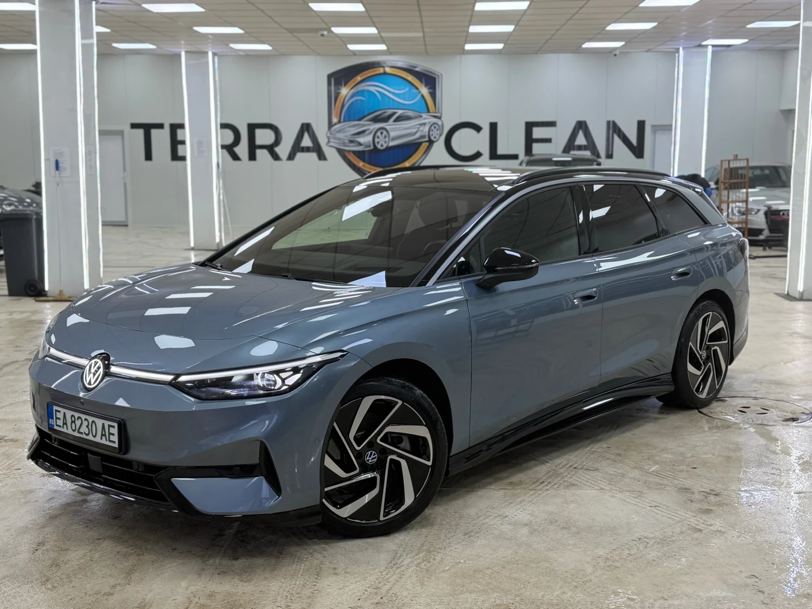 VW ID.7 TOURER PRO FULL EXTRAS | Auto.bg — изображение 1