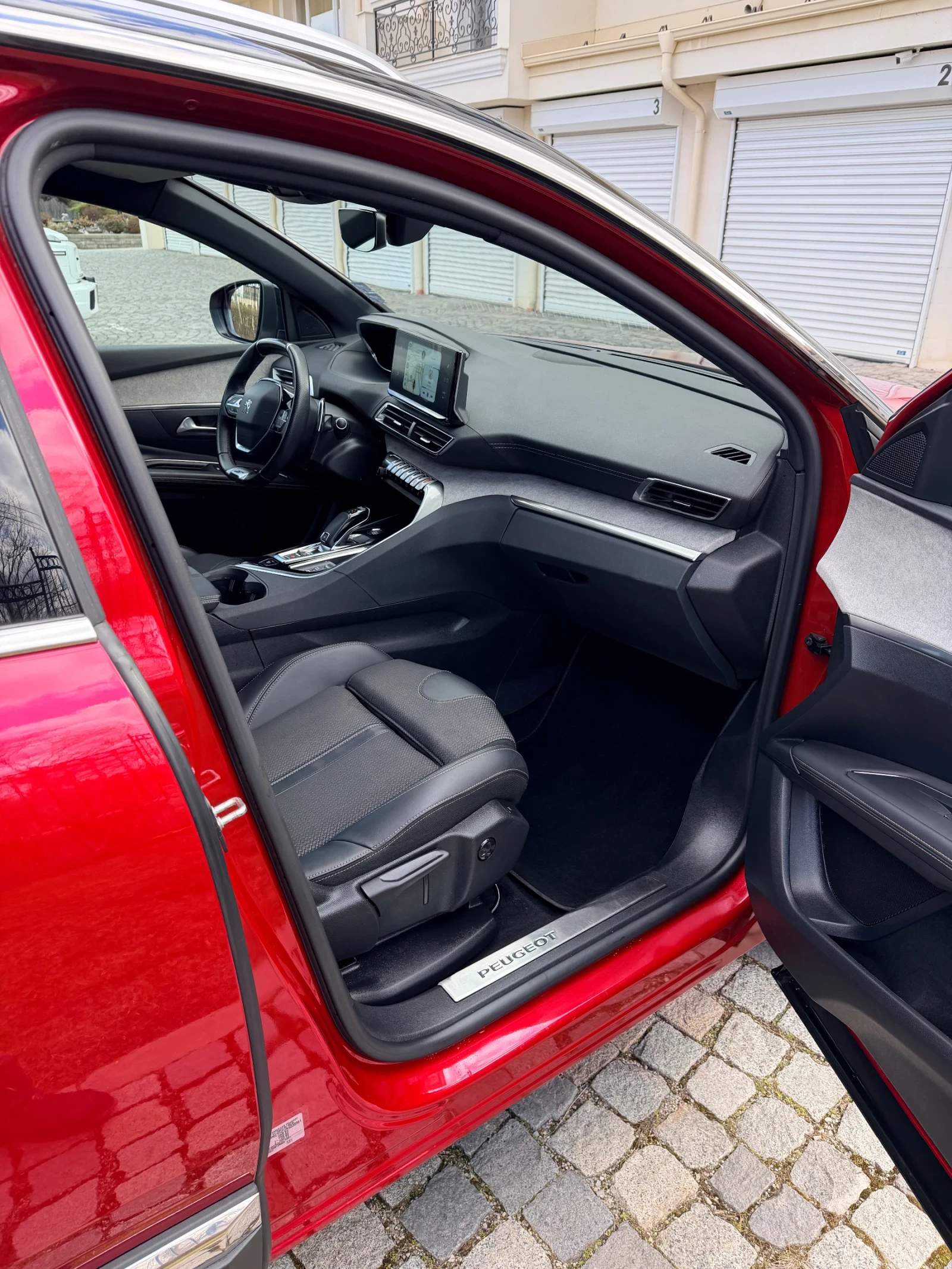 Peugeot 3008 GT, снимка 8 - Автомобили и джипове - 54131525