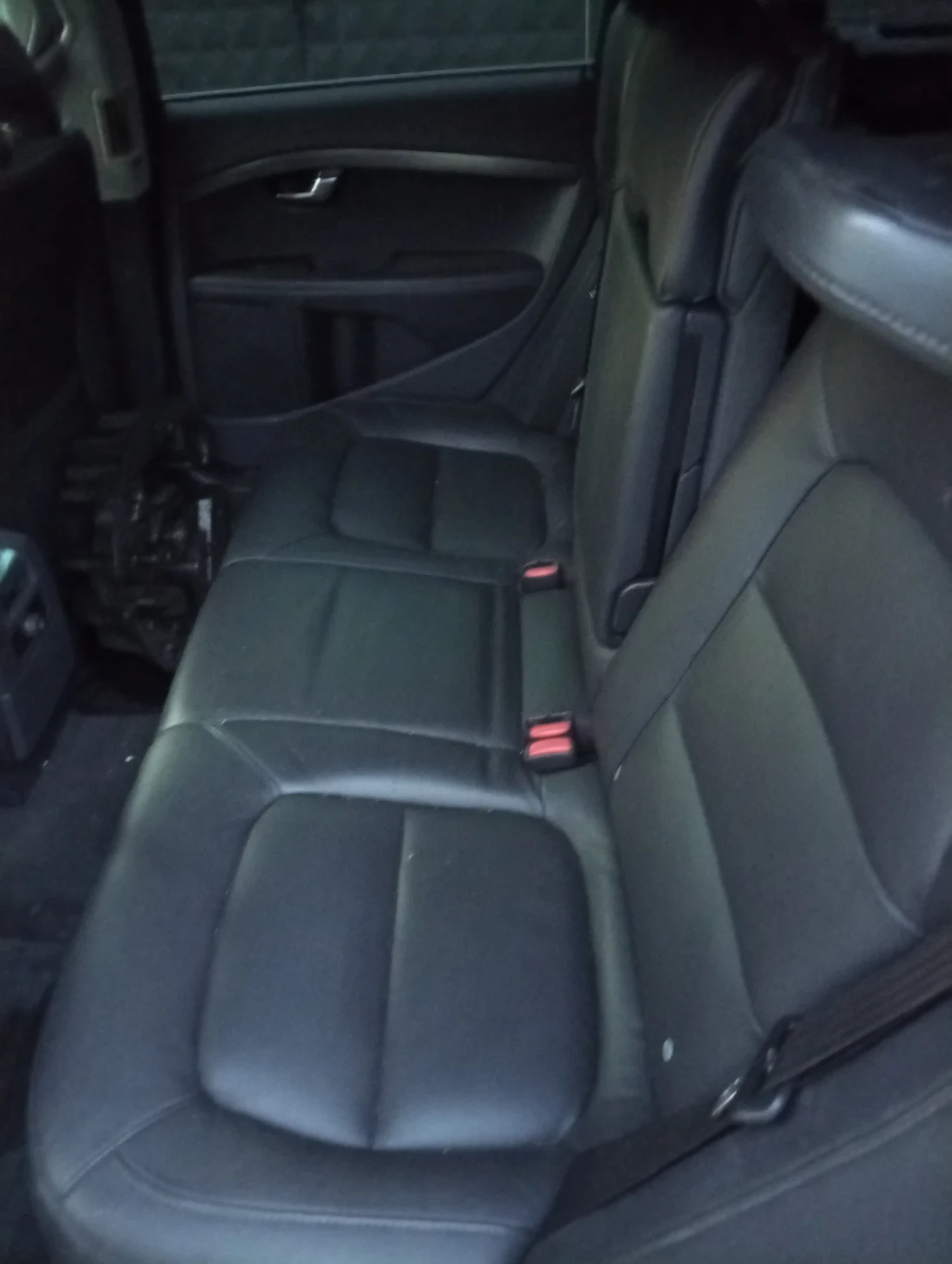 Volvo V70, снимка 10 - Автомобили и джипове - 54315439