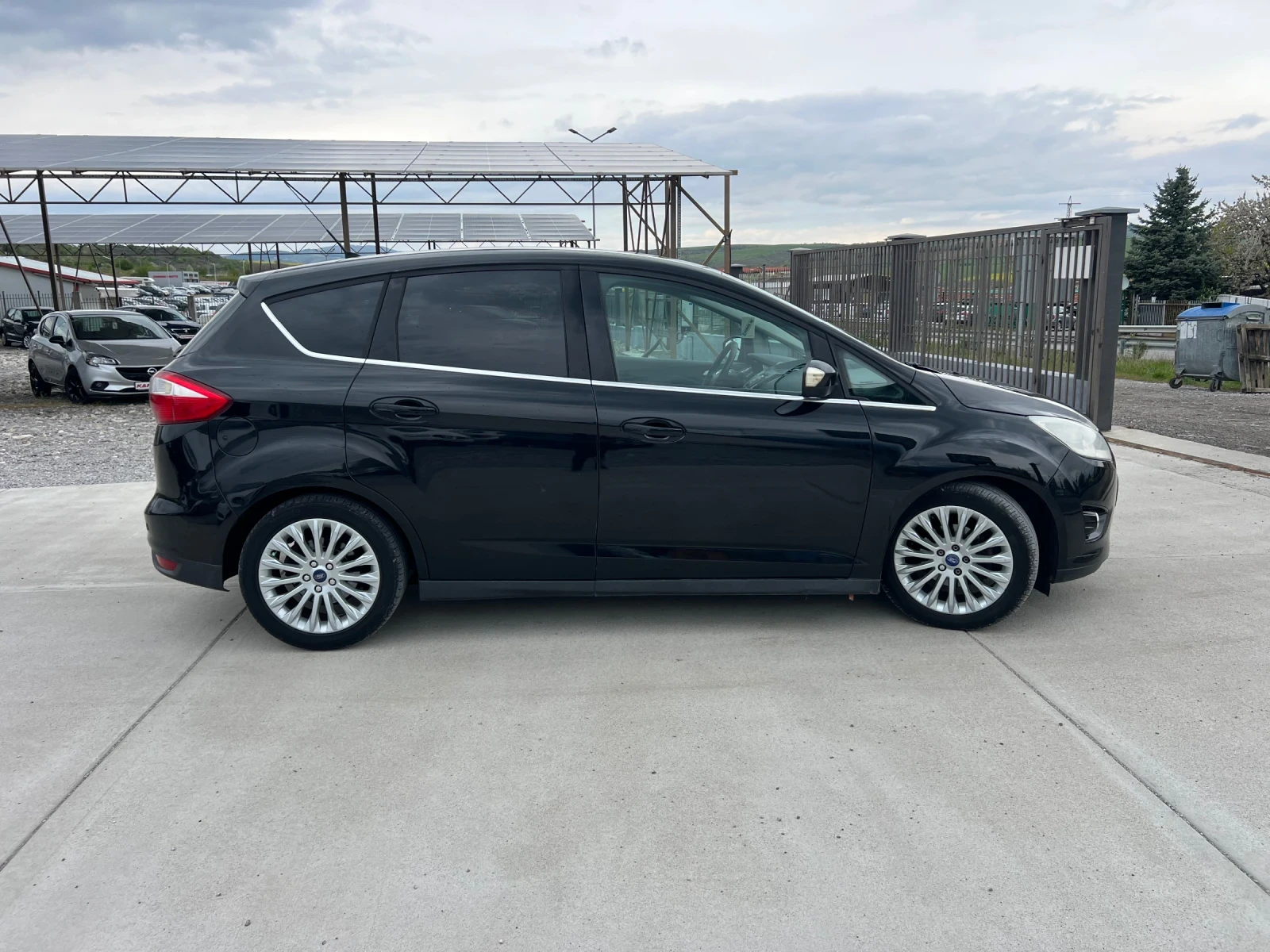 Ford C-max 1.6CDTI TITANIUM!!, снимка 6 - Автомобили и джипове - 54427927