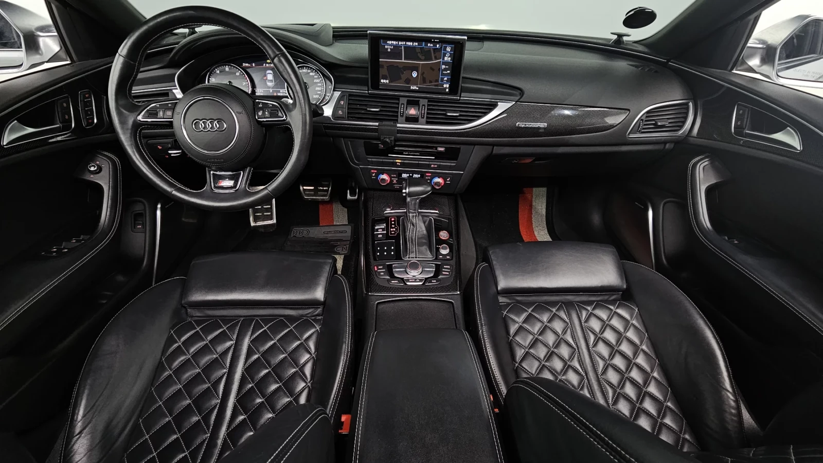 Audi S6 4.0 TFSI Matrix* Disi* HeadUp, снимка 8 - Автомобили и джипове - 54653794