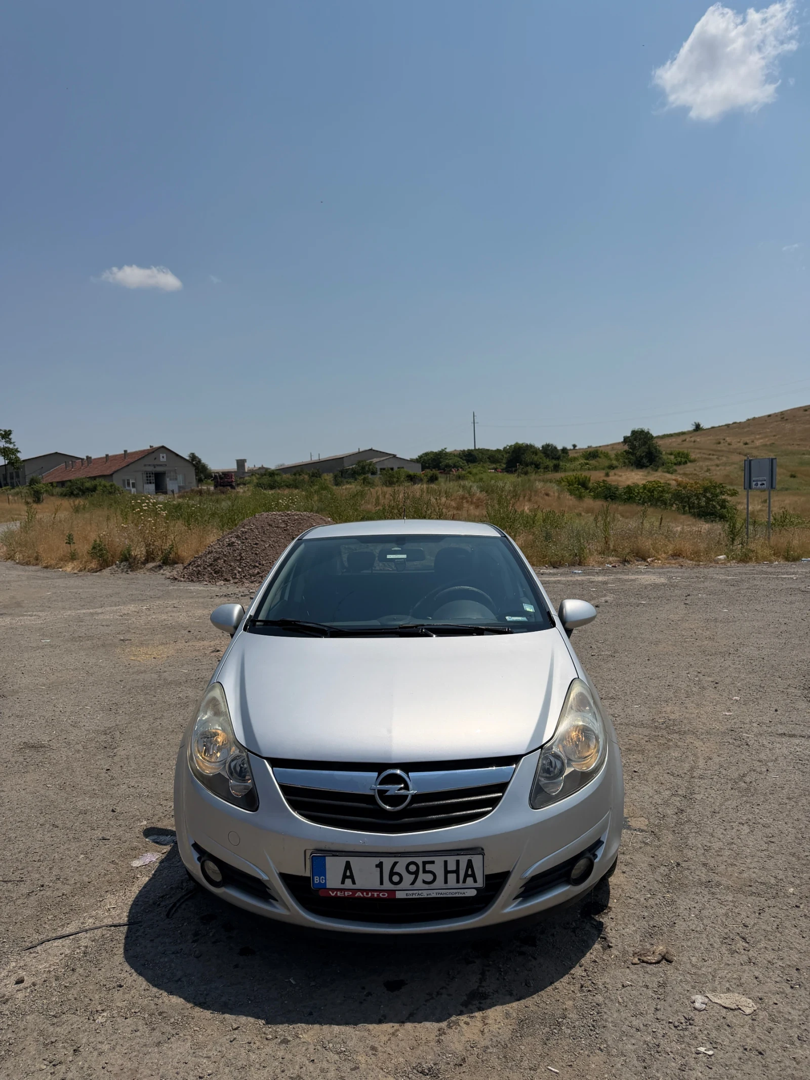 Opel Corsa, снимка 2 - Автомобили и джипове - 55234282