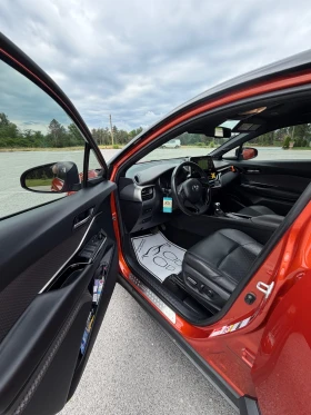 Toyota C-HR Orange edition 2.0 Hybrid-Full Гаранционен, снимка 6