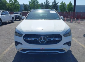 Обява за продажба на Mercedes-Benz GLA 250 ДИГ.ТАБЛО* АМБИЕНТ* ПОДГРЕВИ* ФИКС.ЦЕНА ~50 000 лв. - изображение 1