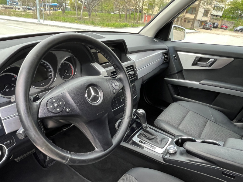 Mercedes-Benz GLK, снимка 12 - Автомобили и джипове - 43499699
