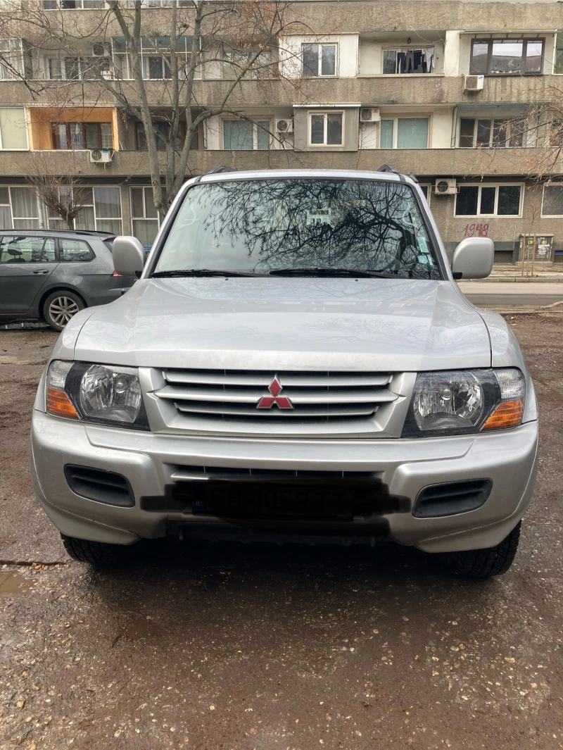 Mitsubishi Pajero, снимка 1 - Автомобили и джипове - 47626353