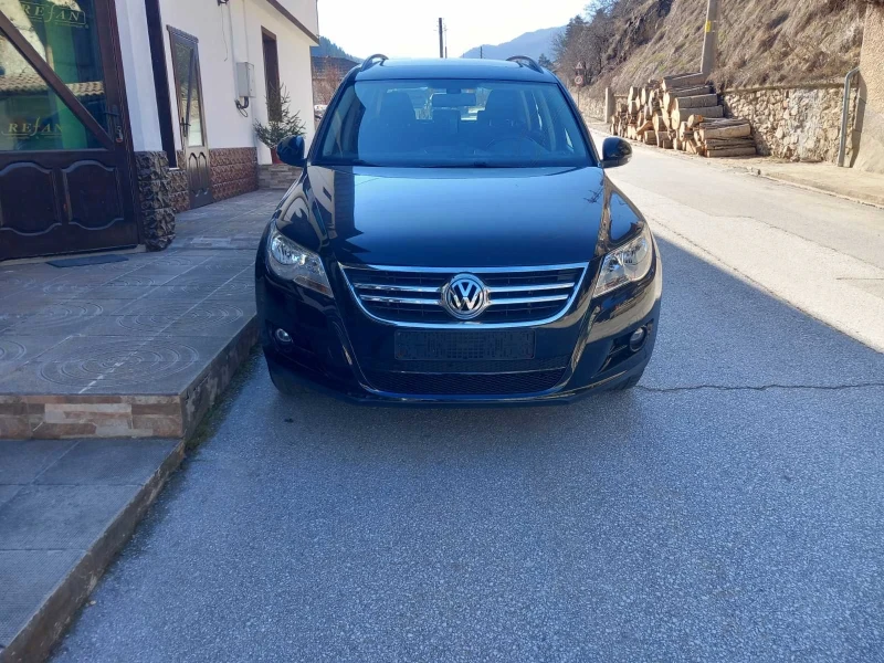 VW Tiguan, снимка 1 - Автомобили и джипове - 49380420