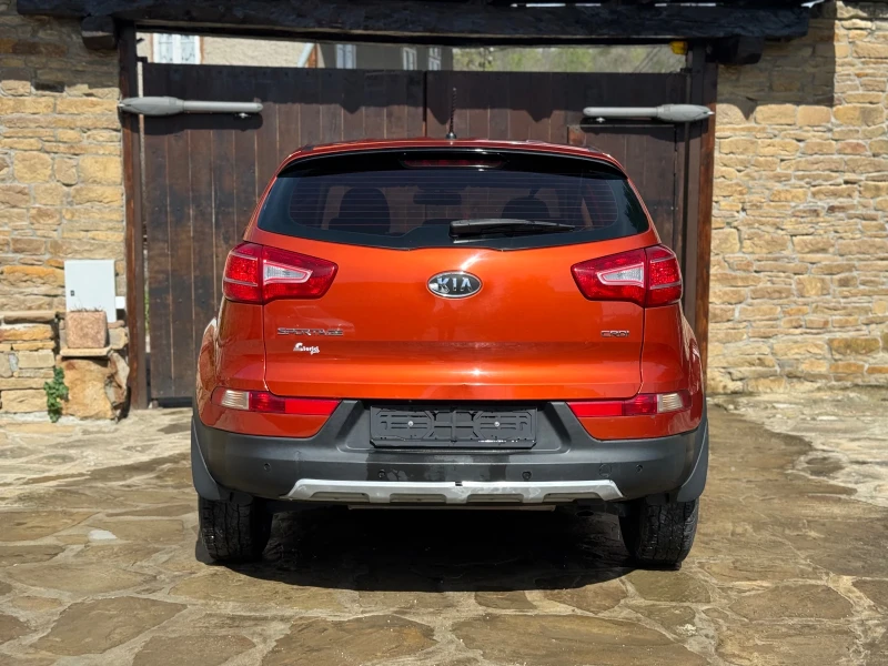 Kia Sportage 1.7 CRDi 2WD 115 к.с., снимка 4 - Автомобили и джипове - 52686391
