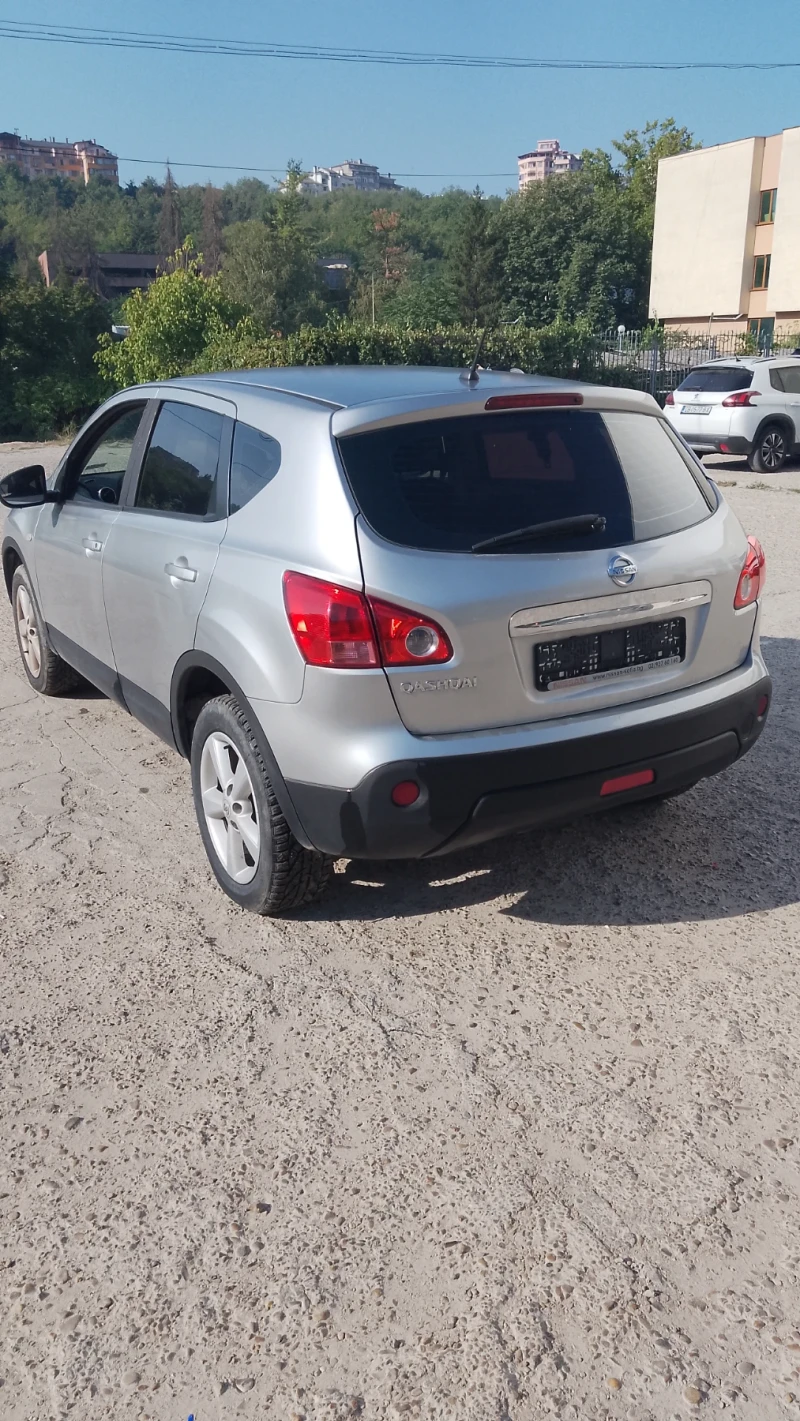 Nissan Qashqai 2, 0 i Газ/бензин, снимка 2 - Автомобили и джипове - 52474767
