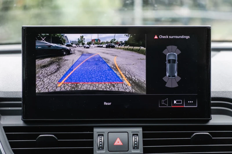 Audi Q5 Quattro Komfort 45 TFSI * АвтоКредит* (ЦЕНА ДО БГ), снимка 11 - Автомобили и джипове - 52581057