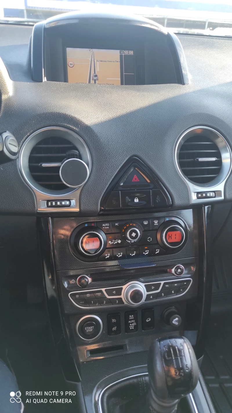 Renault Koleos 2.0 DCI 4X4, снимка 9 - Автомобили и джипове - 52623780