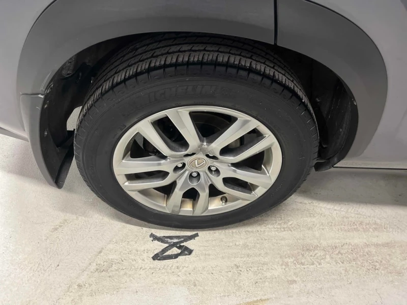 Lexus NX 200t 2017 AWD 4dr * CARFAX * БЕЗ ПЪРВОНАЧАЛНА ВНОСКА, снимка 6 - Автомобили и джипове - 52878796