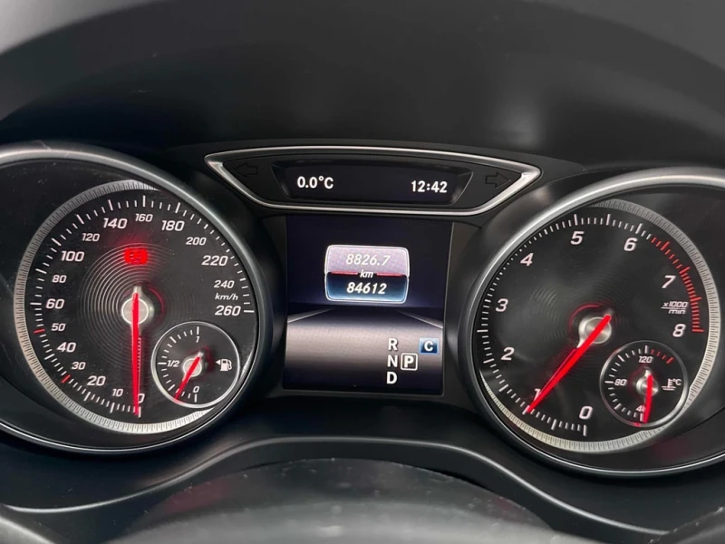 Mercedes-Benz GLA * 250 * CARFAX * ЦЕНА ДО БГ, снимка 8 - Автомобили и джипове - 53206614