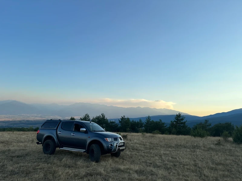 Mitsubishi L200 2.5 , снимка 3 - Автомобили и джипове - 53449365