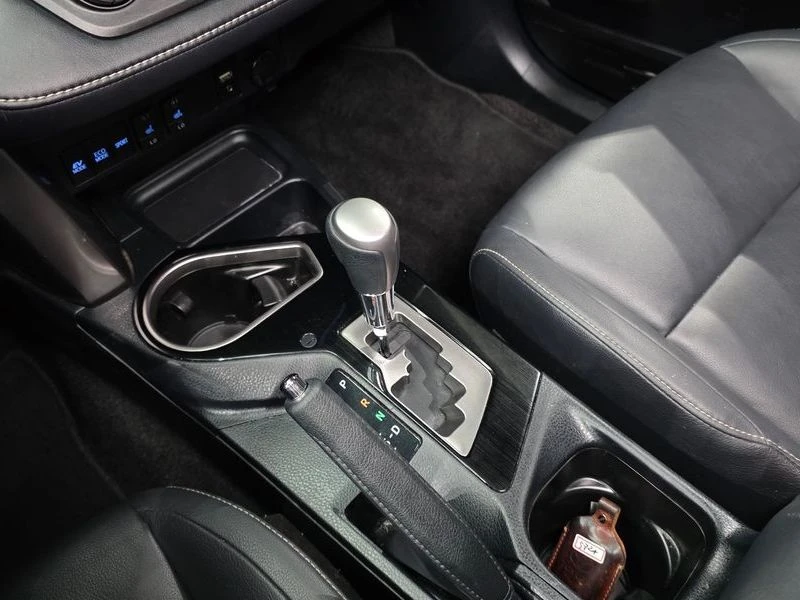 Toyota Rav4 2.5 4WD Hybrid| 219к.с.| ВКЛ.ТЕХНОТЕСТ, снимка 9 - Автомобили и джипове - 55119798
