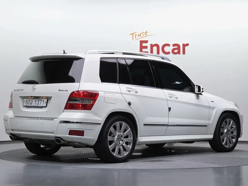 Mercedes-Benz GLK 220 Cdi Premium, снимка 2 - Автомобили и джипове - 55829891