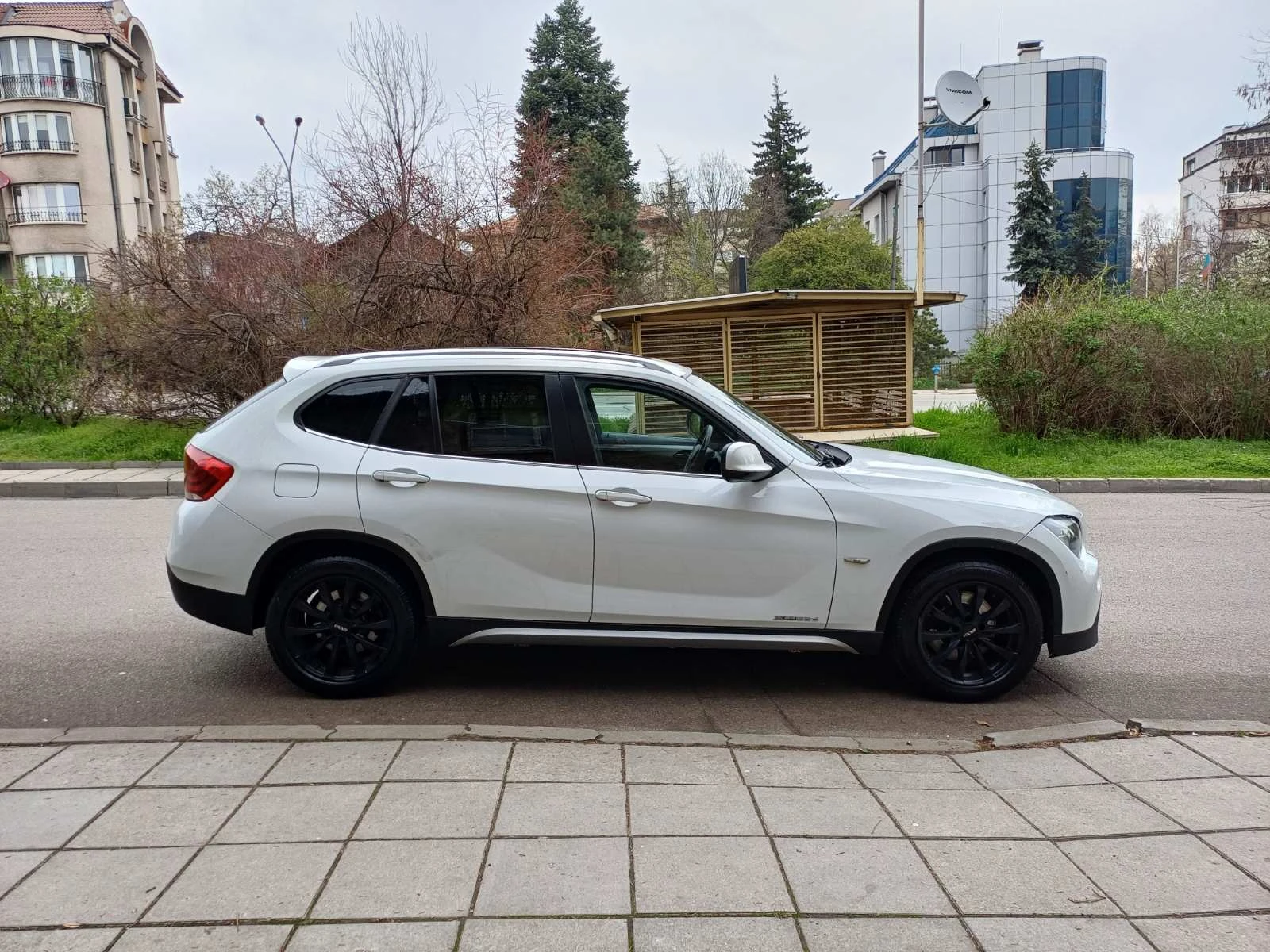 BMW X1 2.3D Xdrive - изображение 6