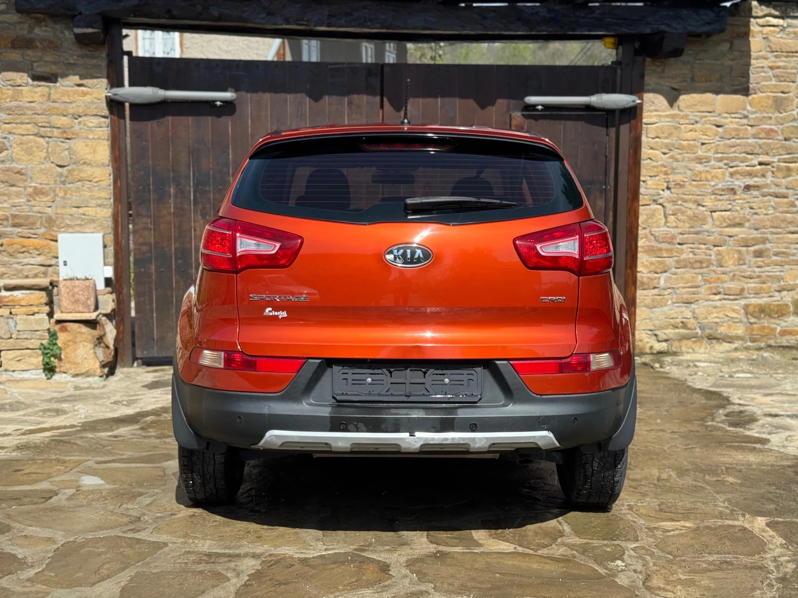 Kia Sportage 1.7 CRDi 2WD 115 к.с. - изображение 4