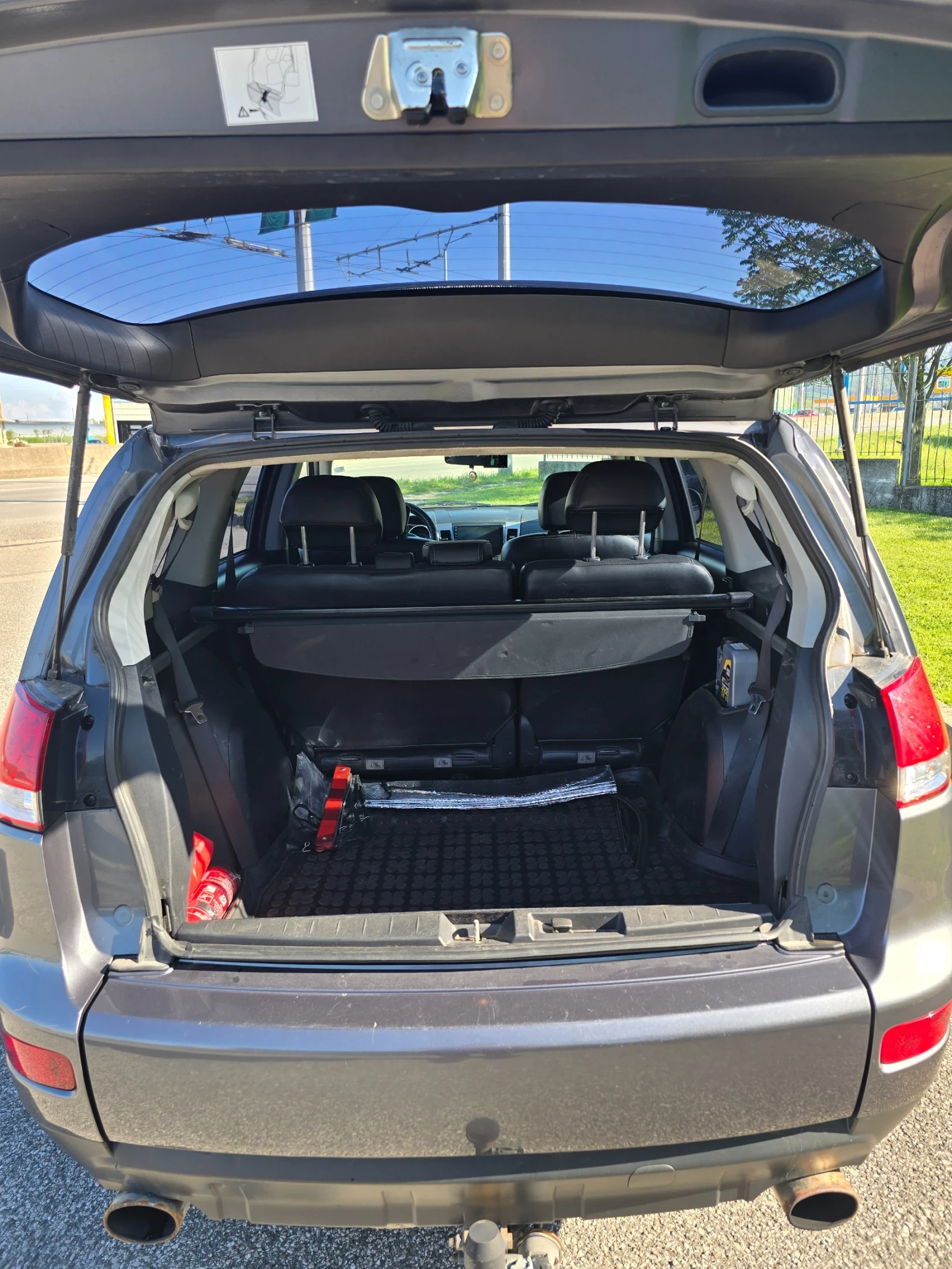 Citroen C-Crosser 2.2 HDI - изображение 9