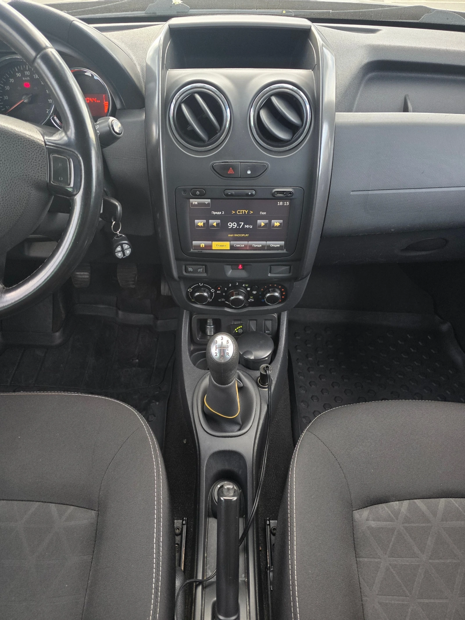 Dacia Duster 1.6i LPG - изображение 9
