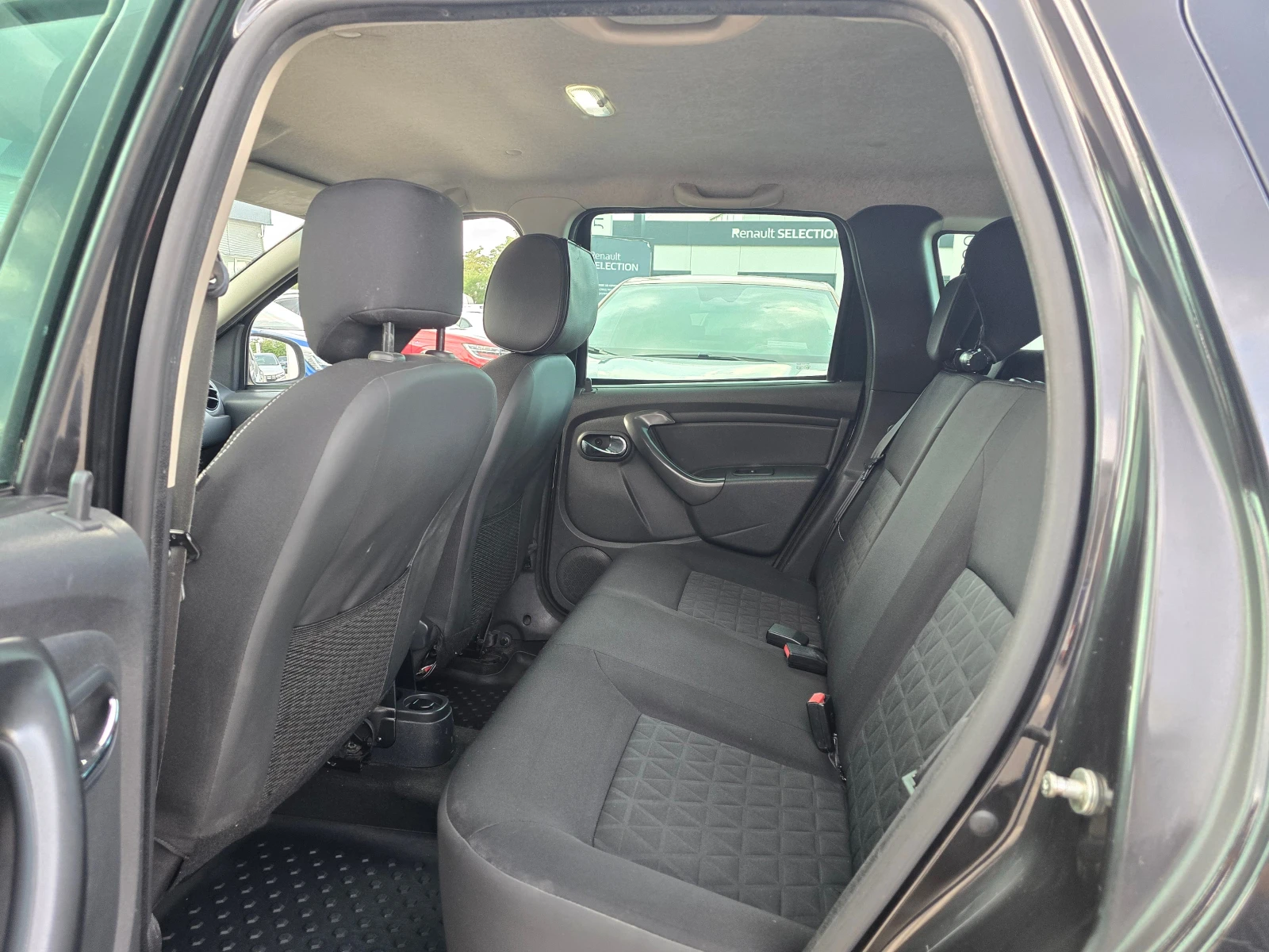 Dacia Duster 1.6i LPG - изображение 7