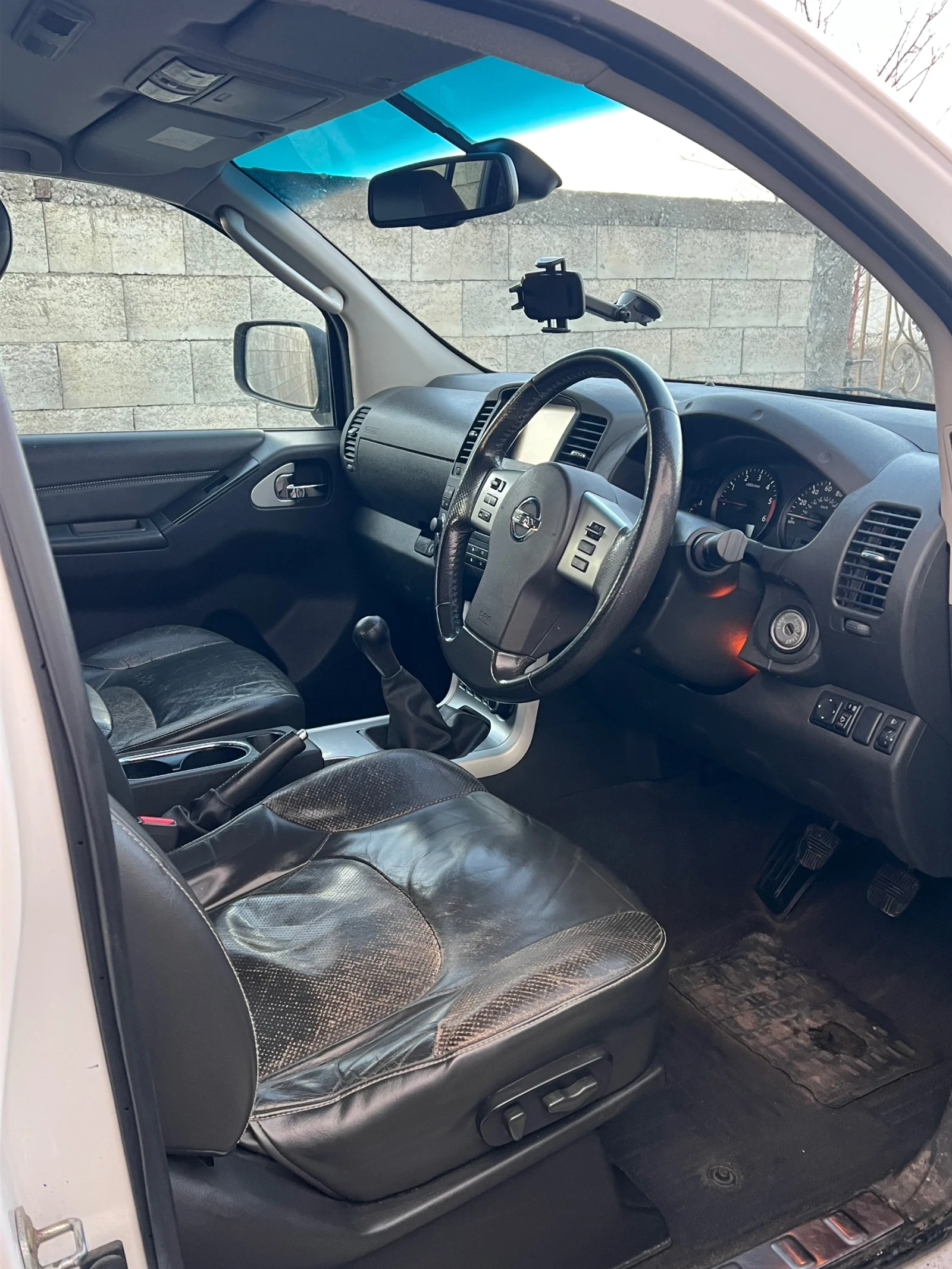 Nissan Navara 2.5 dizel - изображение 6