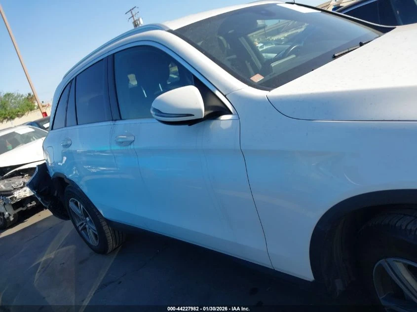 Mercedes-Benz GLC 300 * ������ ����* CARFAX | Mobile.bg � ����������� 13