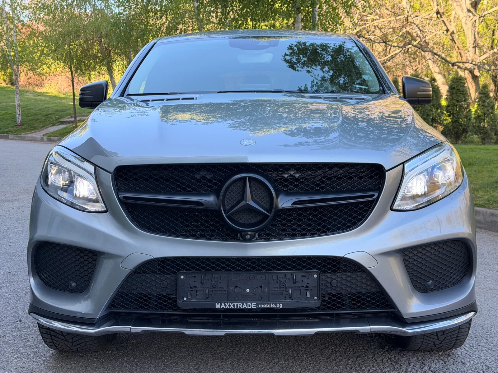 Mercedes-Benz GLE 350 COUPE / AMG OPTIC / ПОДГРЕВ, снимка 2 - Автомобили и джипове - 54426535