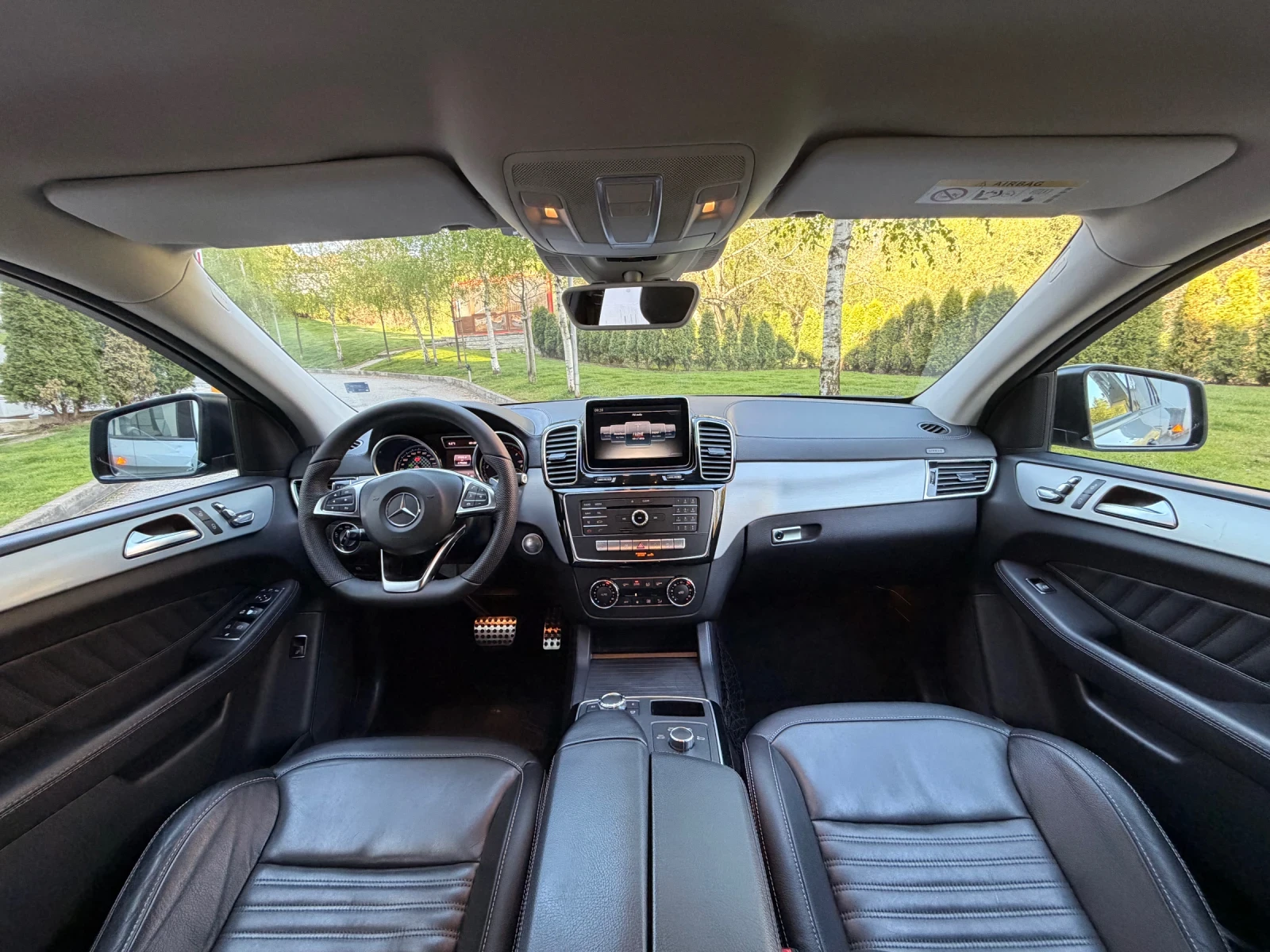 Mercedes-Benz GLE 350 COUPE / AMG OPTIC / ПОДГРЕВ, снимка 11 - Автомобили и джипове - 54426535